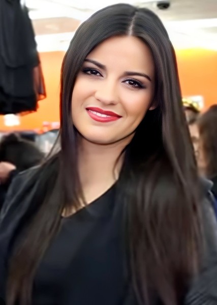 Maite Perroni photo