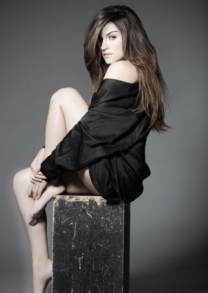 Maite Perroni photo