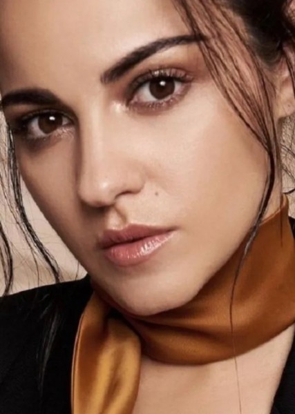 Maite Perroni photo