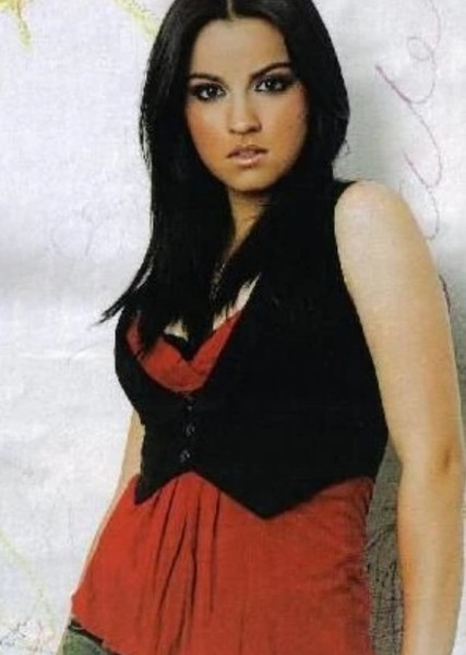 Maite Perroni photo
