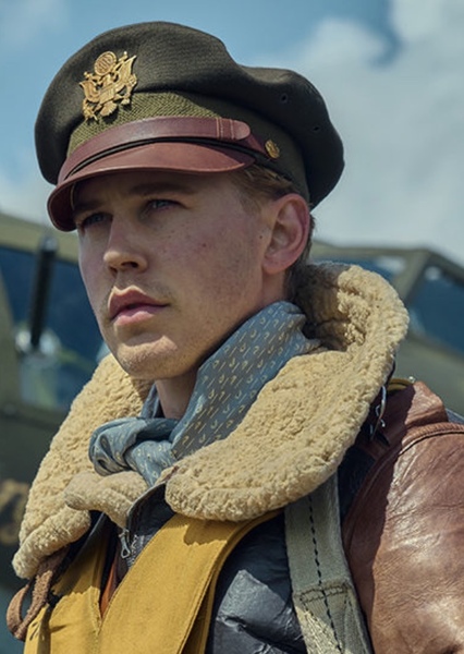 Major Gale "Buck" Cleven (Austin Butler) photo