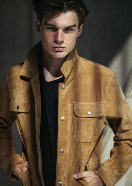 Maks Behr photo