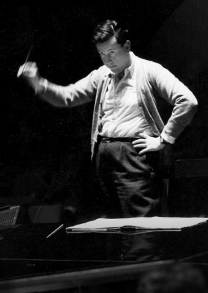 Malcolm Arnold photo