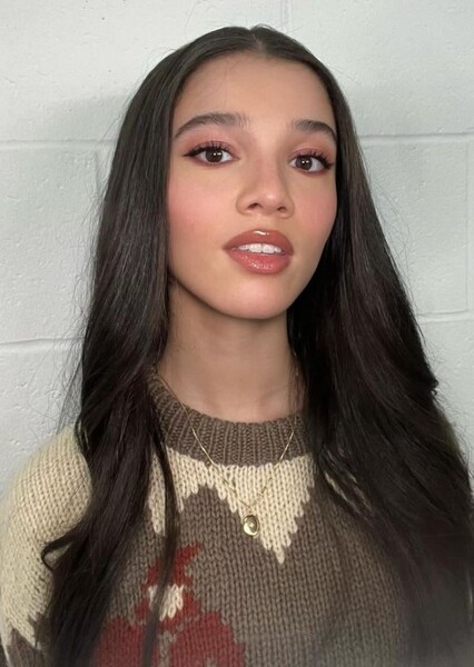 Malia Baker photo