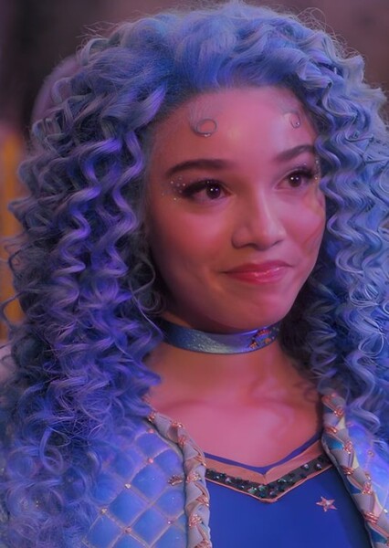 Malia Baker photo