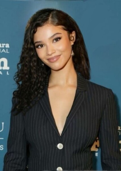 Malia Baker photo
