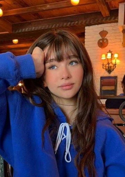 Malina Weissman photo