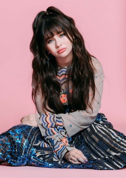 Malina Weissman photo
