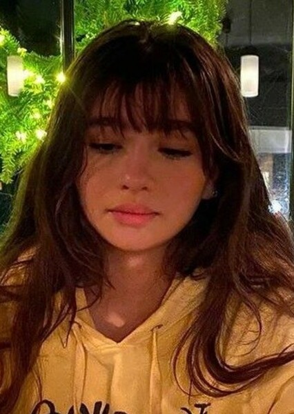 Malina Weissman photo