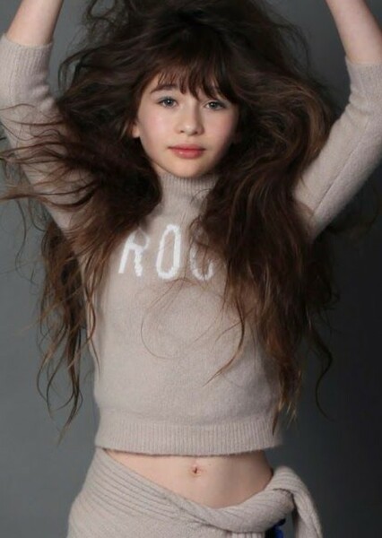 Malina Weissman photo