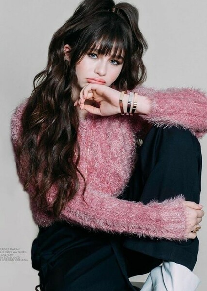 Malina Weissman photo