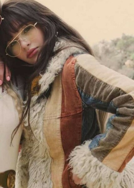 Malina Weissman photo