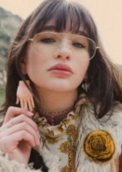 Malina Weissman photo