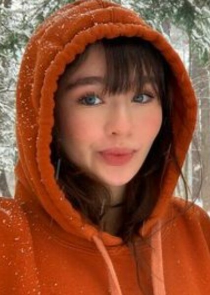 Malina Weissman photo