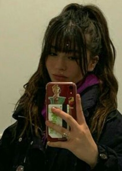 Malina Weissman photo
