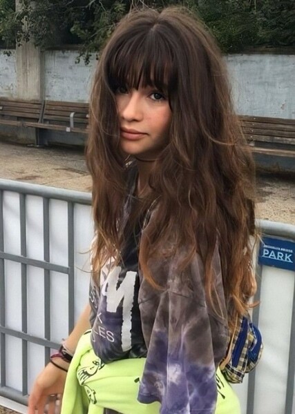 Malina Weissman photo