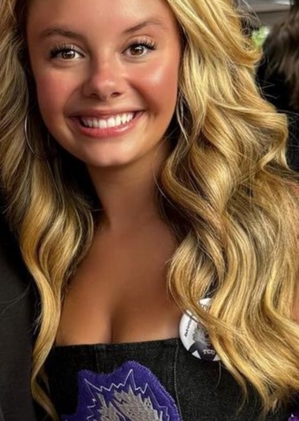 Mallory James Mahoney photo