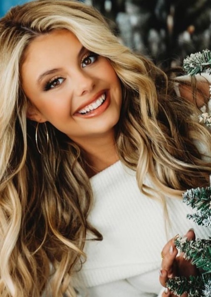 Mallory James Mahoney photo