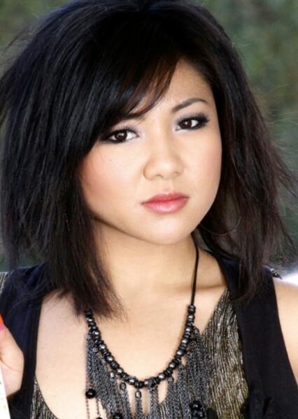 Mallory Low photo