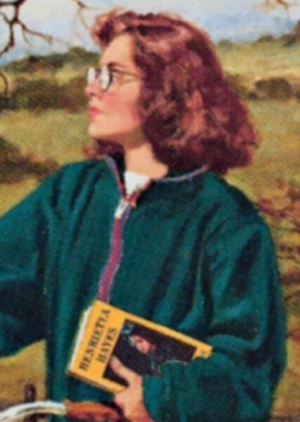 Mallory Pike photo