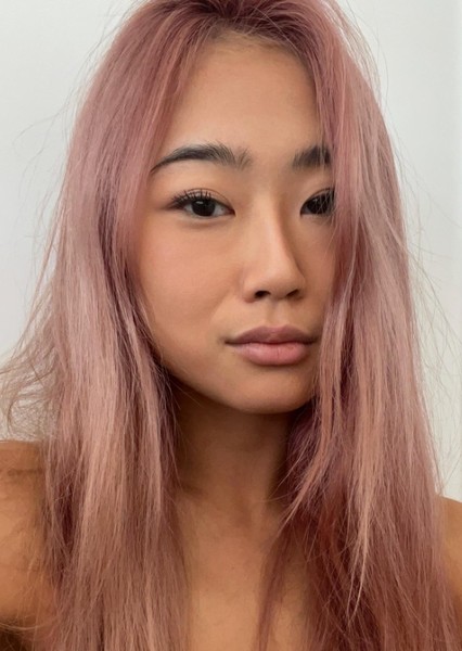 Malu Ogata photo