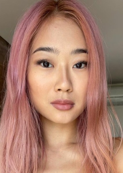 Malu Ogata photo