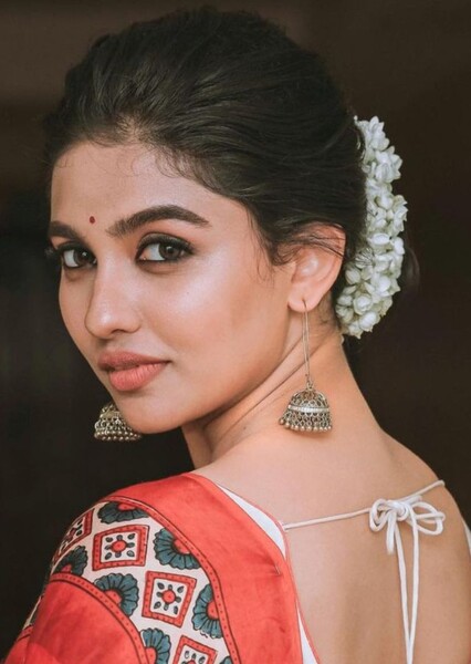 Mamitha Baiju photo