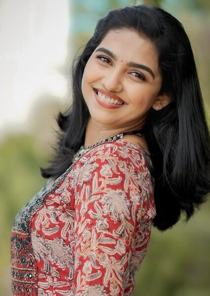 Mamitha Baiju photo