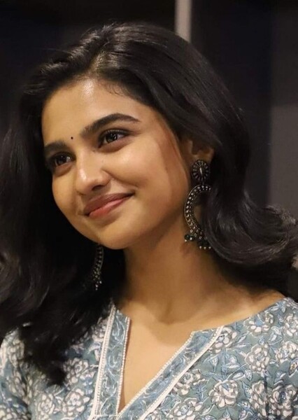 Mamitha Baiju photo