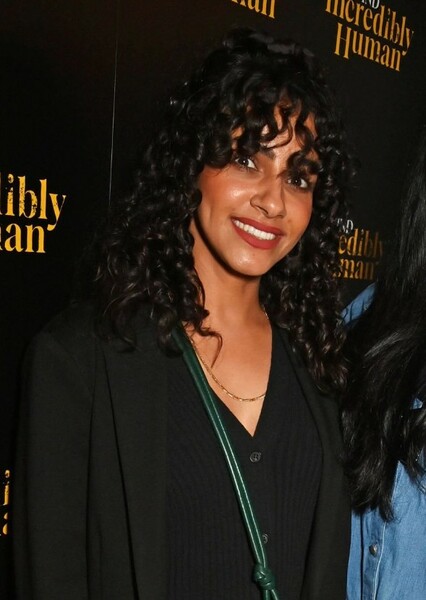 Mandip Gill photo