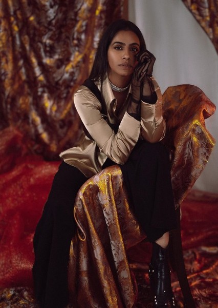 Mandip Gill photo