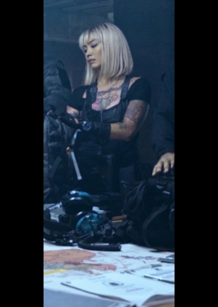 Mandy (Expendables) photo