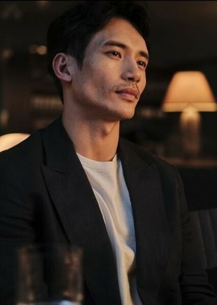 Manny Jacinto photo