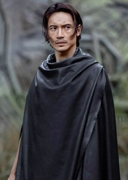 Manny Jacinto photo