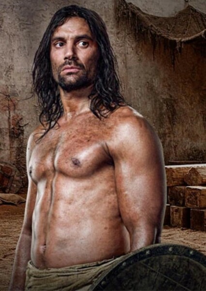 Manu Bennett photo