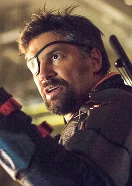 Manu Bennett
