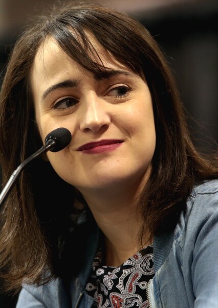 Mara Wilson photo