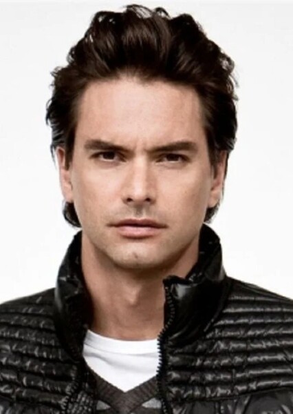 Marcus Schenkenberg photo