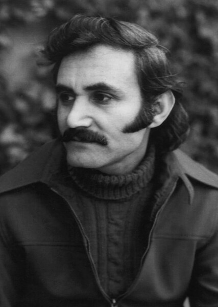 Mardik Martin photo