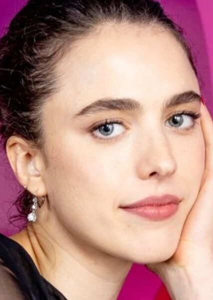 Margaret Qualley photo