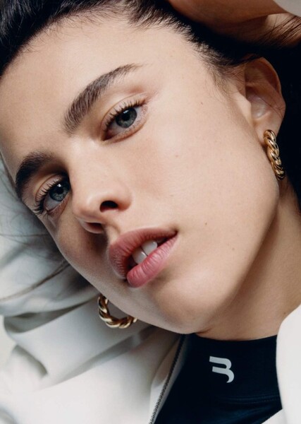 Margaret Qualley photo
