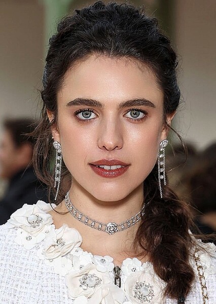 Margaret Qualley photo
