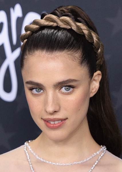 Margaret Qualley photo