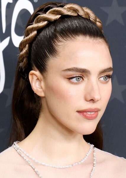 Margaret Qualley photo