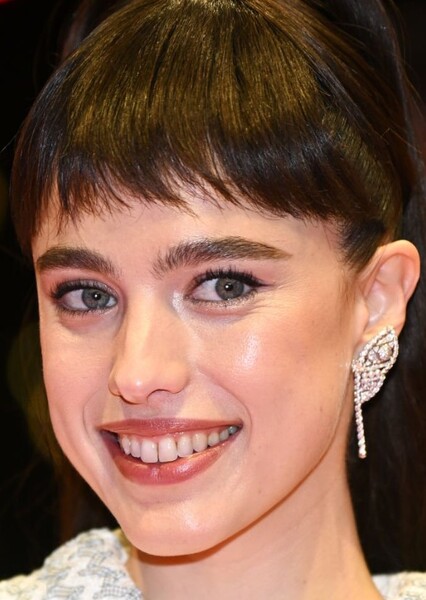 Margaret Qualley photo