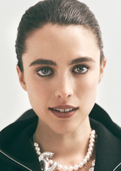 Margaret Qualley photo