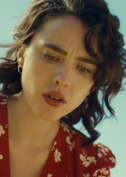 Margaret Qualley photo