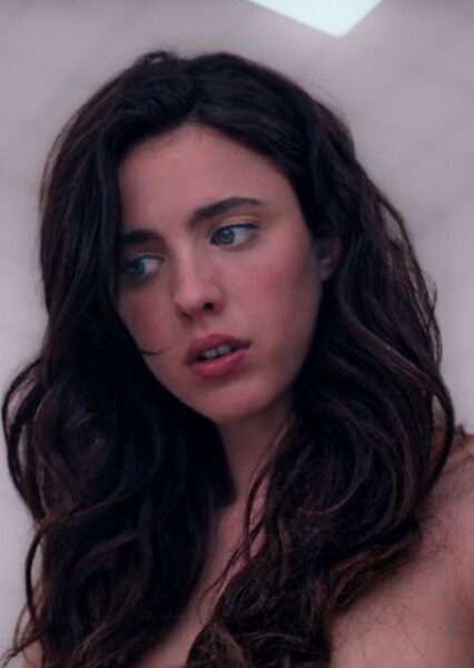 Margaret Qualley photo