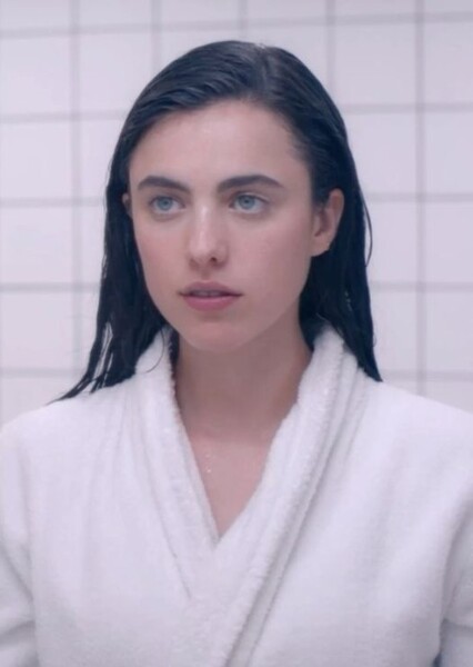 Margaret Qualley photo