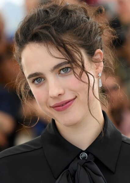 Margaret Qualley photo